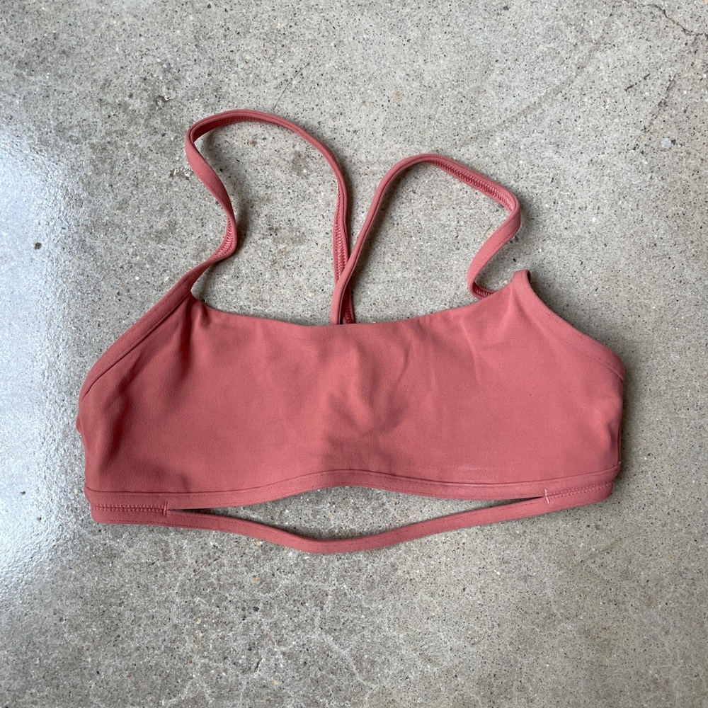 Lululemon bra